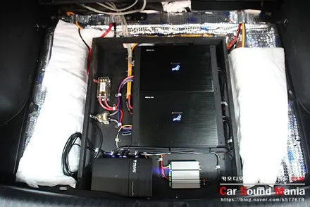좋은 소리 청취를 위해 포칼 프로세서 탈거후 헬릭스MK2PRO 업그레이드 니로 카오디오 튜닝 / 서울 양천구 강서구