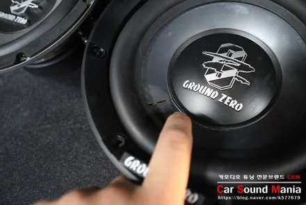 부족한 저역을 위한 솔루션 BMW M4컨버터블 카오디오 튜닝을 완료 수입차카오디오 전문 장착점 신월동 카사운드매니아 / 서울 양천구 강서구