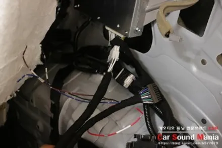 렉서스NX300h 무스웨이를 사용한 순정형 카오디오 튜닝도 카사운드매니아 / 서울 양천구 강서구