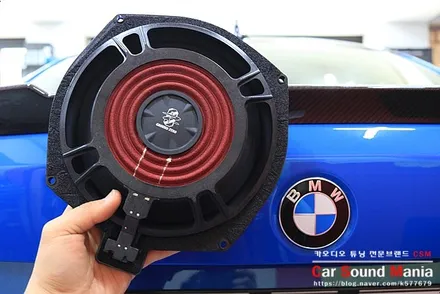 국내 20대 한정판 BMW M2cs 답답한 순정 오디오 옵션의 하만카톤 개선을 위한 솔루션 BMW스피커 튜닝 전문점 신월동 카사운드매니아 / 서울 양천구 강서구