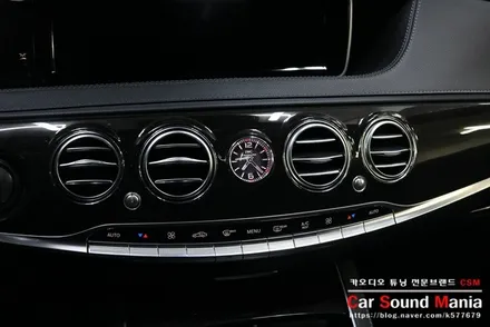 벤츠 전용 송풍구엠비언트 아름다운 실내 S63AMG 엠비언트 시공기 / 서울 양천구 강서구