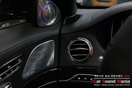 벤츠 전용 송풍구엠비언트 아름다운 실내 S63AMG 엠비언트 시공기 / 서울 양천구 강서구