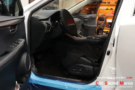 렉서스NX300h 무스웨이를 사용한 순정형 카오디오 튜닝도 카사운드매니아 / 서울 양천구 강서구