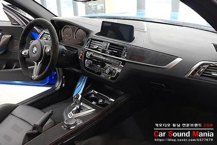 국내 20대 한정판 BMW M2cs 답답한 순정 오디오 옵션의 하만카톤 개선을 위한 솔루션 BMW스피커 튜닝 전문점 신월동 카사운드매니아 / 서울 양천구 강서구