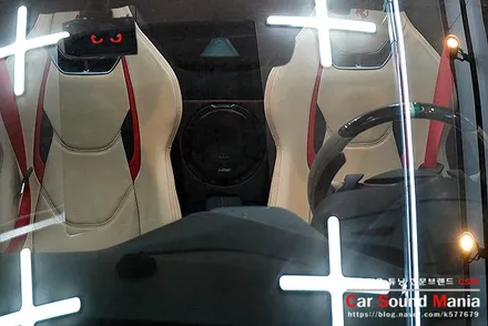 슈퍼카 오디오 튜닝 전문 카사운드매니아 국내 단 한대뿐인 페라리296GTS / 서울 양천구 강서구