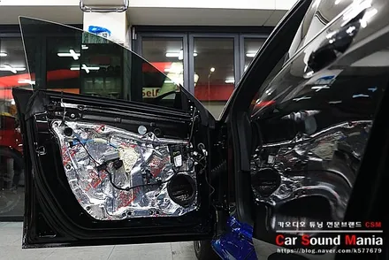여성 오너님께서 선택해주신 AVI스피커 벤츠CLA스피커 교체를 완료하다 / 서울 양천구 강서구