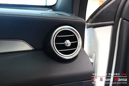벤츠 전용 3D부메스터 송풍구 엠비언트 시공과 무손상 무스웨이 시스템 장착기 / 서울 양천구 강서구