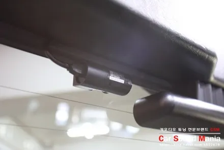 수입차카오디오 튜닝 전문점 신월동 카사운드매니아 포칼스피커 아이나비 블랙박스 포스제로 보조배터리 소니 카플레이어 장착 벤츠G바겐 카오디오 튜닝기 / 서울 양천구 강서구