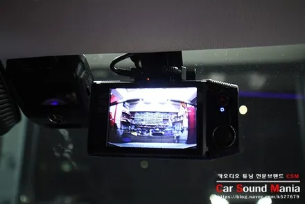 여성 벤츠 회원님 역시 카오디오 튜닝을 선택하실수 밖에 없는 이유 벤츠A220 블랙박스와 오디오 튜닝을 완료하다 / 서울 양천구 강서구