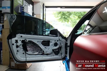 순정 오디오 옵션의 답답함 개선을 위한 최적화 된 BMW카오디오 튜닝기 BMW전용 avi스피커 장착과 매치업7 장착이면 끝!! / 서울 양천구 강서구