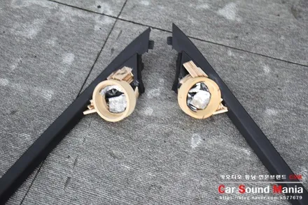 스팅어 스피커 튜닝 카만어코스틱 스피커 전문 장착점  신월동 카사운드매니아 면발광 디자인을 통해 보는 즐거움을 더해드린 스팅어 카오디오 튜닝기 / 서울 양천구 강서구
