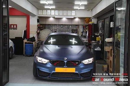부족한 저역을 위한 솔루션 BMW M4컨버터블 카오디오 튜닝을 완료 수입차카오디오 전문 장착점 신월동 카사운드매니아 / 서울 양천구 강서구
