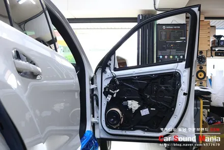 벤츠GLS63AMG 이톤 스피커와 모스코니 앰프를 사용한 카오디오 튜닝 / 서울 양천구 강서구