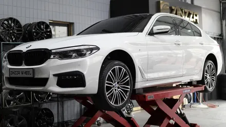 BMW G30 530i 휠도색, 664m 블랙휠 / 인천 부평구 부평동