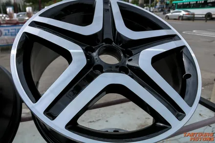 벤츠 G63 AMG 20인치 G65 AMG 휠  다이아몬드컷팅커스텀작업을 하다. / 인천 부평구 부평동