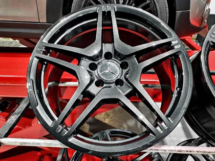 벤츠 E63 amg 19인치 휠복원 분체도장 / 인천 부평구 부평동