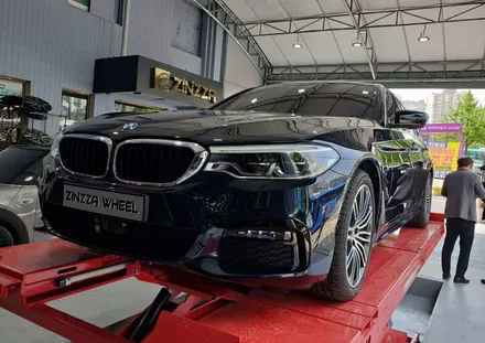 인천 BMW 530d 휠도색 유광블랙 분체도장 / 인천 부평구 부평동