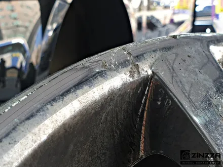 인천휠복원 벤틀리 플라잉스퍼 부식된 크롬휠 완벽복원 [스퍼터링] / 인천 부평구 부평동
