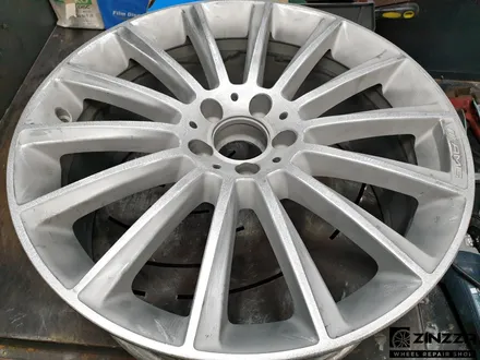 인천 벤츠 E클래스 AMG 휠복원 하이퍼블랙 분체도장 / 인천 부평구 부평동