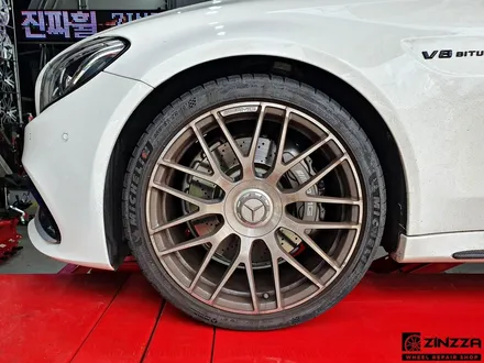 벤츠 C63 AMG 맷블랙 투톤 커스텀 휠도색 / 인천 부평구 부평동