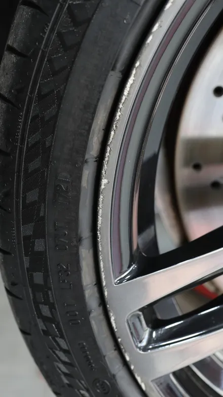 BMW 휠복원 [M4 19인치 휠 색상 변경 유광블랙 ] / 인천 부평구 부평동