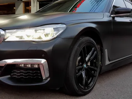[인천 휠복원]BMW 7시리즈 휠 주차 기스, 상처 복원 & 휠도색 / 인천 부평구 부평동