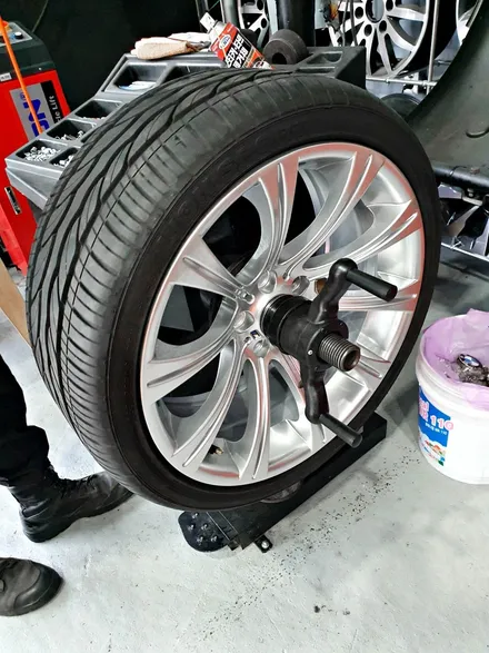 BMW e60 M5 휠복원 #하이퍼실버 / 인천 부평구 부평동