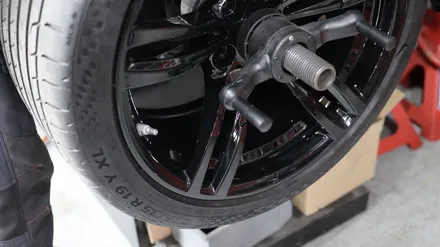 BMW 휠복원 [M4 19인치 휠 색상 변경 유광블랙 ] / 인천 부평구 부평동