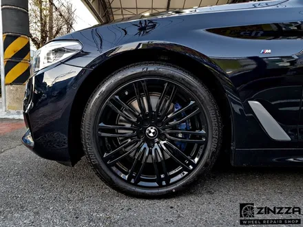 [BMW 5시리즈]19인치 휠 M 스포츠팩 유광블랙 휠도색 / 인천 부평구 부평동