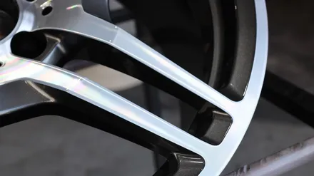 벤츠 휠복원 AMG 19인치 휠 다이아몬드컷팅 복원 / 인천 부평구 부평동