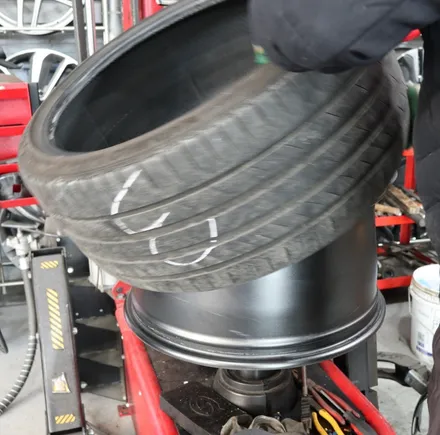 [BMW 휠복원] 20인치 BBS CIR 휠 수리 & 블랙유광 휠도색 / 인천 부평구 부평동