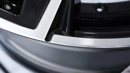 BMW iX3 M스포츠 휠 긁힘. 다이아몬드컷팅 [휠복원] / 인천 부평구 부평동