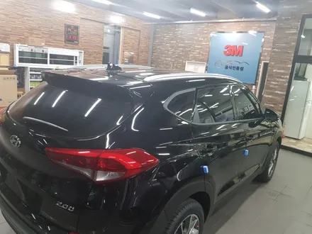 진주 신차 현대 투싼TL 썬팅작업 3M CM  측후면15%  전면 30%  시공 3M전문시공점 금강차유리점 입니다. / 경남 진주