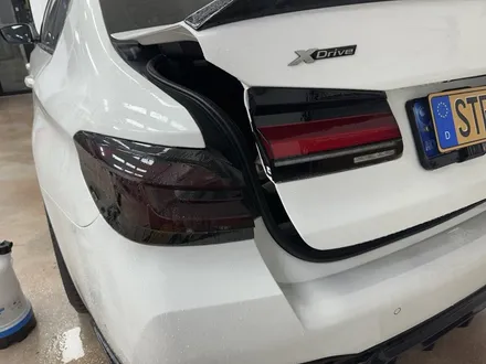 bmw 5시리즈 lci 스모그필름 시공으로 톤 다운! / 인천 남동구 논현동