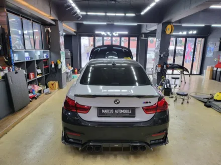 부산 전체랩핑 사상 주례 - bmw m4 쿠페 에이버리 유광 엠블런스 옐로우 전체랩핑 / 부산 사상구