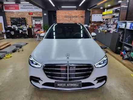 부산 전체랩핑 사상 주례 - 벤츠 S400d 에이버리 사틴화이트 전체랩핑 / 부산 사상구