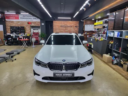 부산 주례 전체랩핑 - 사상 주례 BMW320d 에이버리 사틴 화이트 전체랩핑 / 부산 사상구
