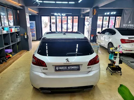 부산 랩핑 사상구 주례 푸조308GT  3M 유광카본 스포일러 랩핑 / 부산 사상구