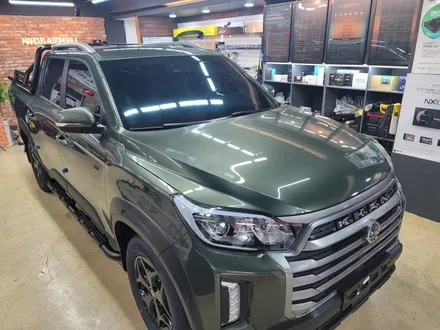 부산 주례 렉스턴 스포츠 칸 레이노 크로마R9 썬팅 & 파인뷰 LX5000 power / 부산 사상구