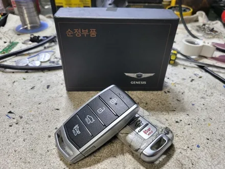 EQ900 스마트키 개조이식 - 제네시스BH 스마트키 기판이식 개조 작업 / 인천 계양