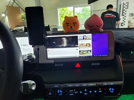 아이오닉5 개인택시 고스트도어 장착,삼성덱스 미러링 시공,덱스 인터페이스 시공 장착 / 인천 계양구