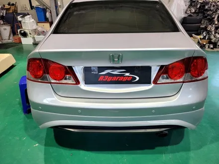 혼다 CIVIC(8세대) 1.8 2007년식 알리산 바디 스포일러,바디 스포일러 장착 / 인천 계양
