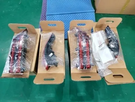 GV70 21년식에 페리 테일램프,방향등 일체형 테일램프 교체 튜닝 / 인천 계양
