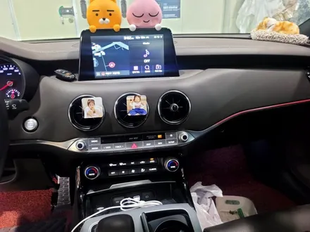 스팅어 19년식 벤츠송풍구,마이스터디퓨져,블랙유광 대구경팁 교체 시공 / 인천 계양구