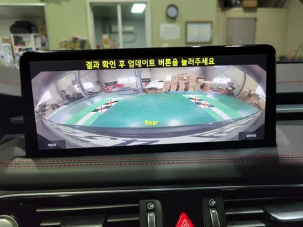 제네시스g70 3.3T 차량에 신형 제네시스 G70 순정네비 10.25 이식개조 AVM 2차 자동보정 실시 / 인천 계양