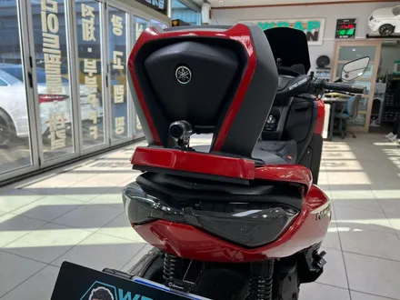 경북바이크랩핑 야마하 NMAX 125 유광드래곤파이어레드 전체랩핑 / 포항, 경주