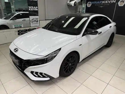 포항랩핑 포항PPF BMW i4 블랙PPF 루프스킨 / 현대 아반떼 CN7 블랙카본 루프스킨 / 포항, 경주
