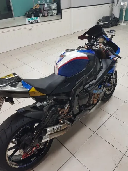 포항 칠곡 바이크랩핑 BMW S1000RR 탱크 랩핑 / 포항, 경주