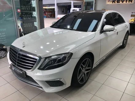 포항 경주 자동차랩핑 제거 후 전체랩핑 벤츠 S350 흰색에서 검정으로! / 포항, 경주