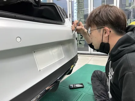 포항 자동차랩핑 벤츠 E450 쿠페 사틴플립고스트펄 전체랩핑 / 포항, 경주